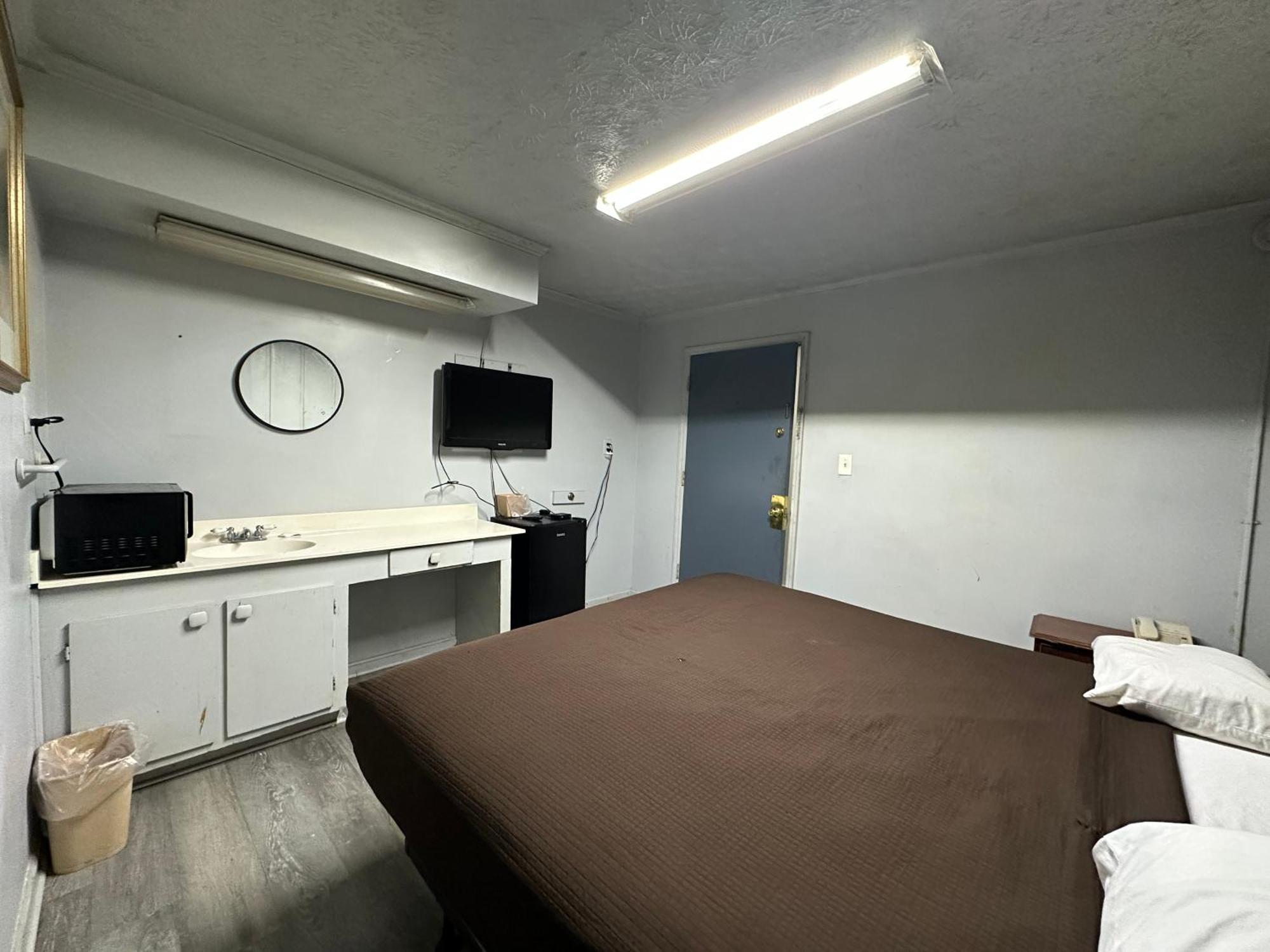 Colony Inn By Oyo Columbus Us-280 Bagian luar foto